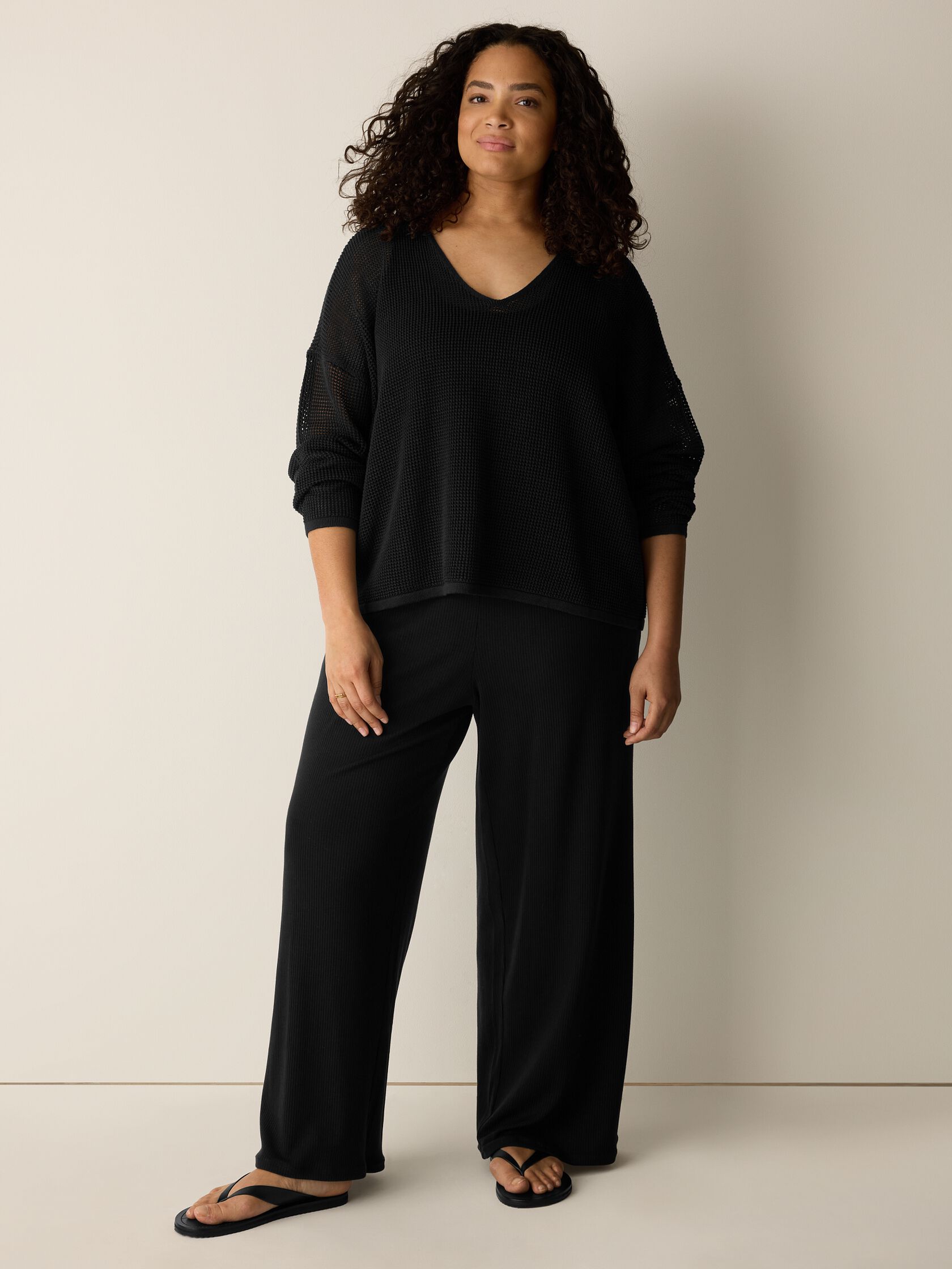 Organic Linen Cotton V-Neck Box-Top