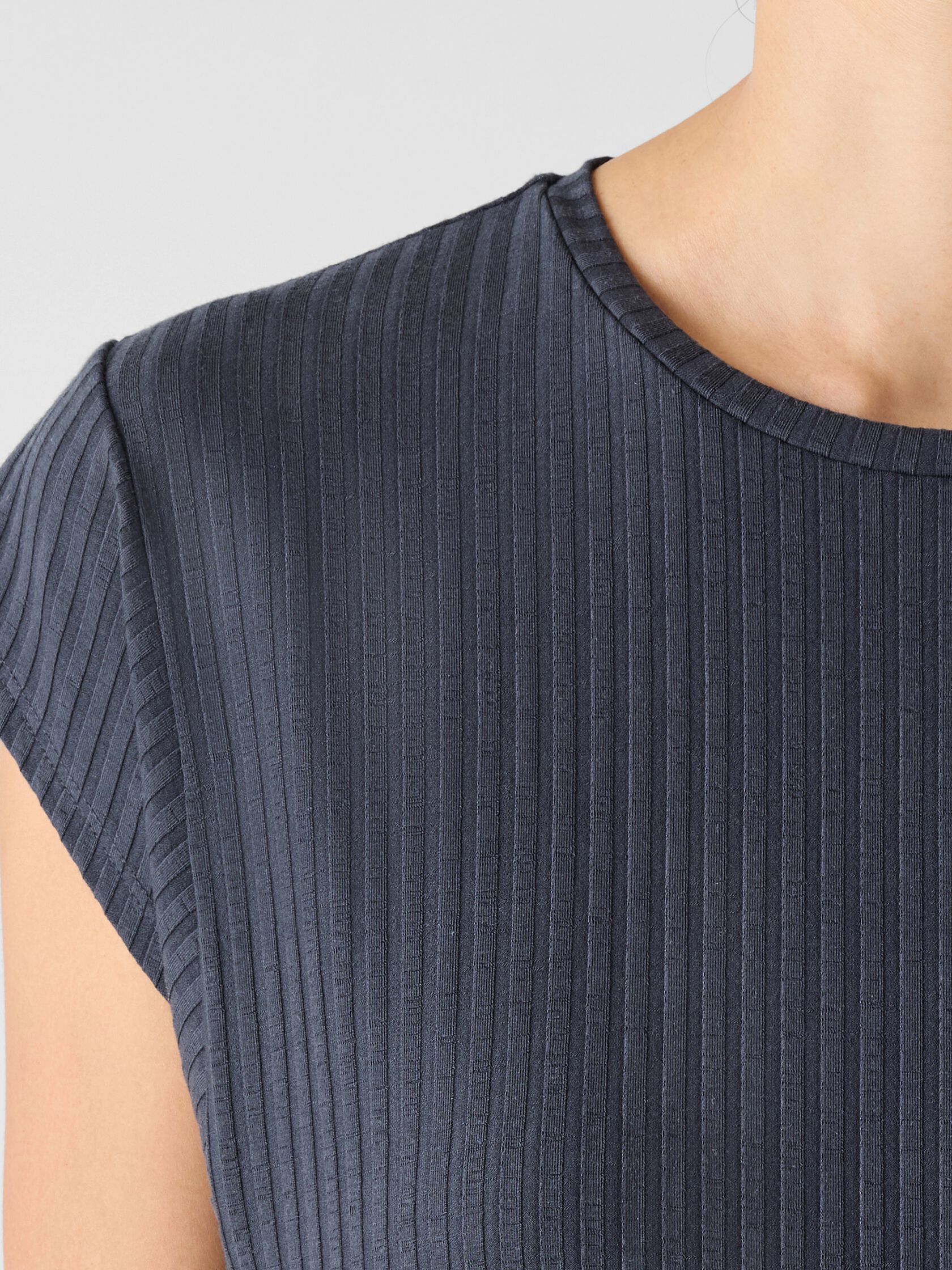 Textured Stretch Rib Round Neck Dress