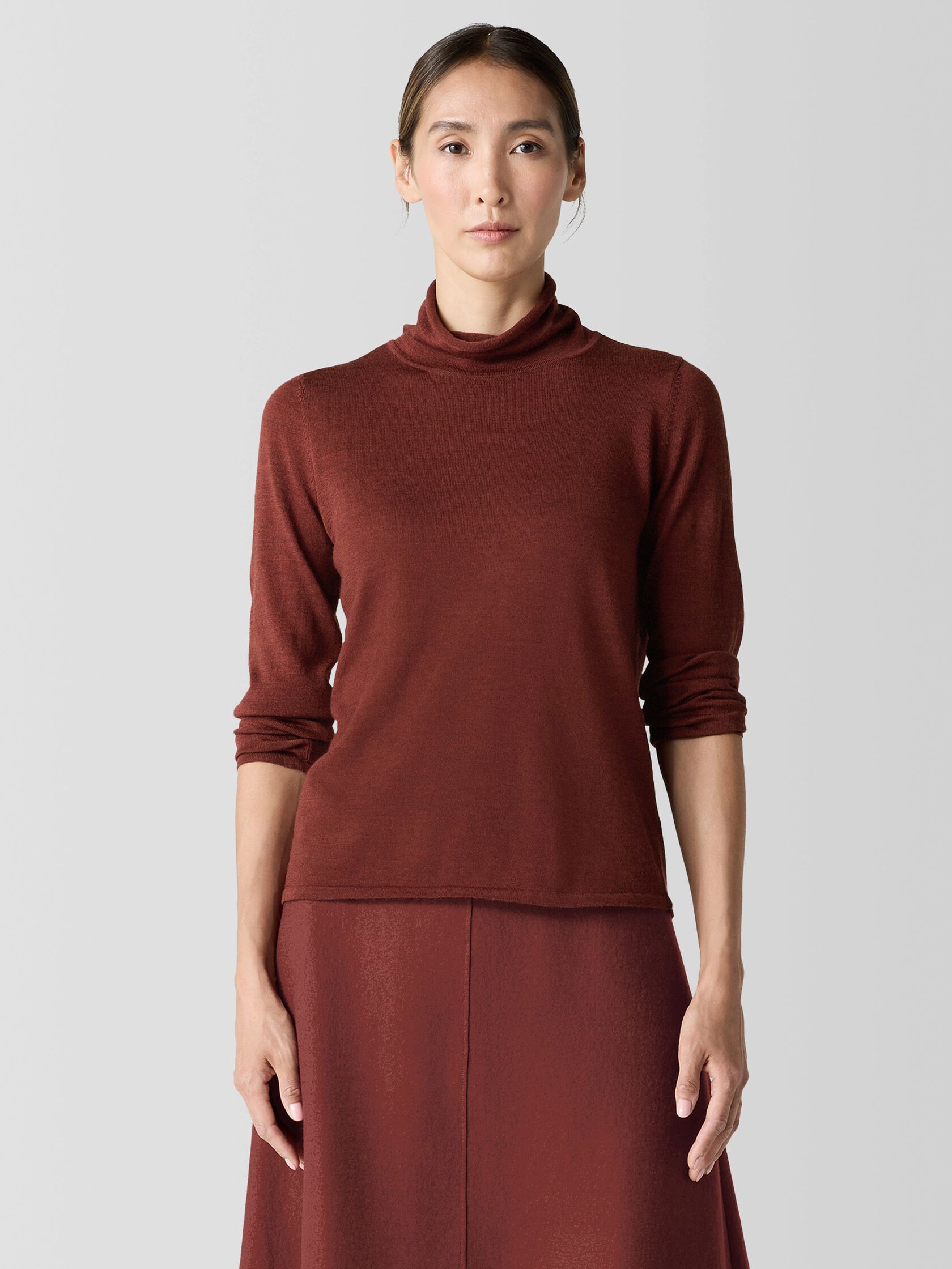 Fine Merino Turtleneck Top in Regenerative Wool