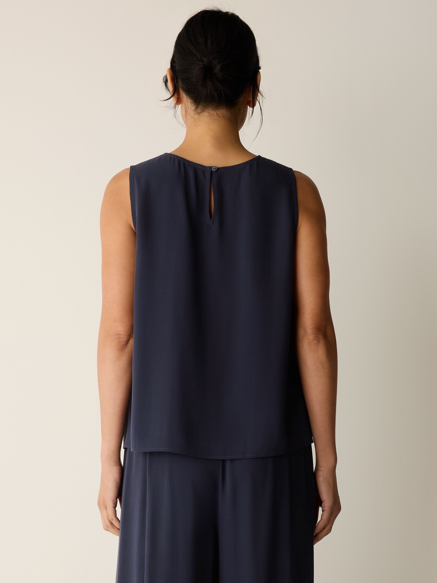 Silk Georgette Crepe Round Neck Tank