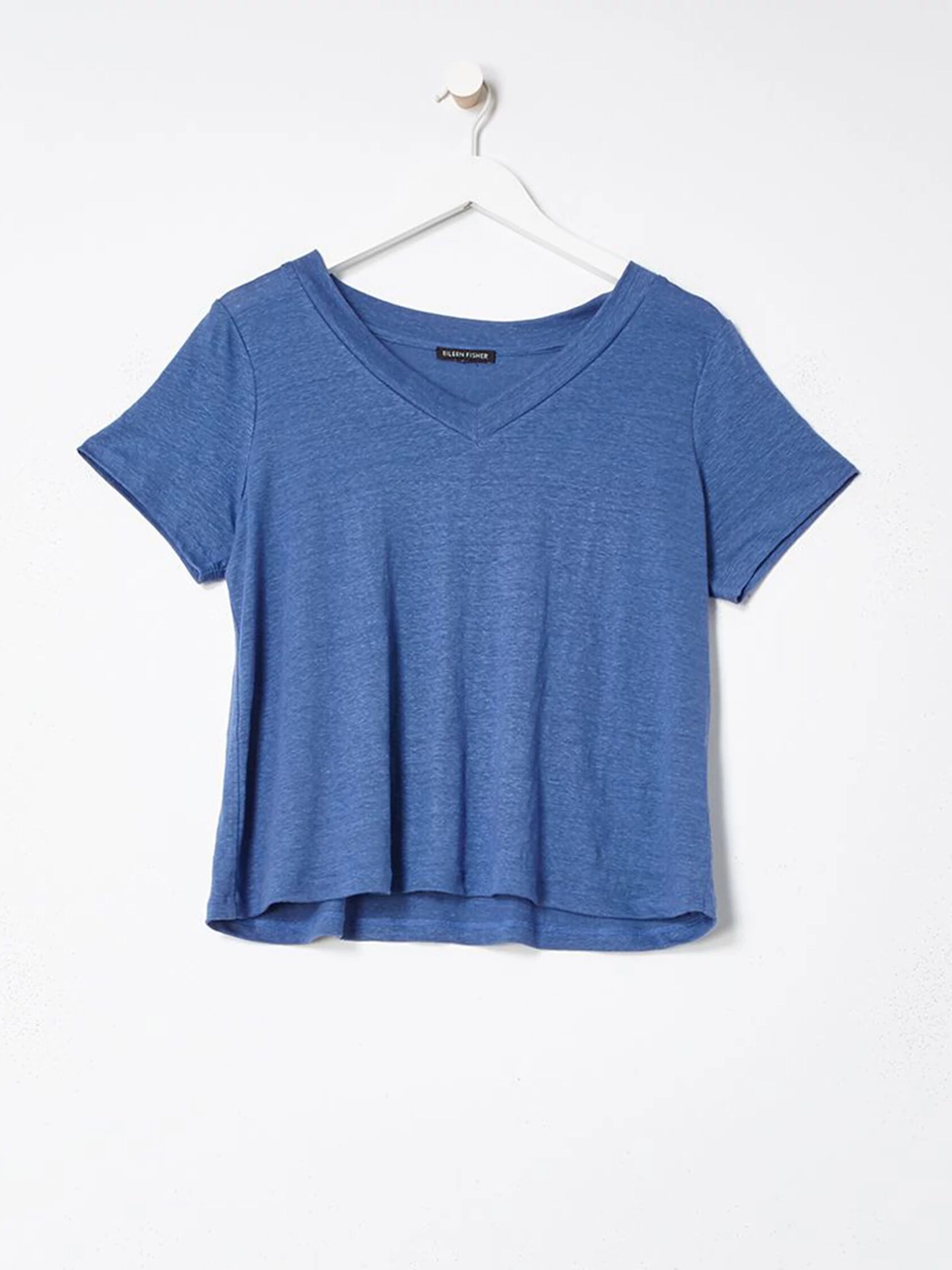 Pigment-Dyed Organic Cotton V-Neck Tee