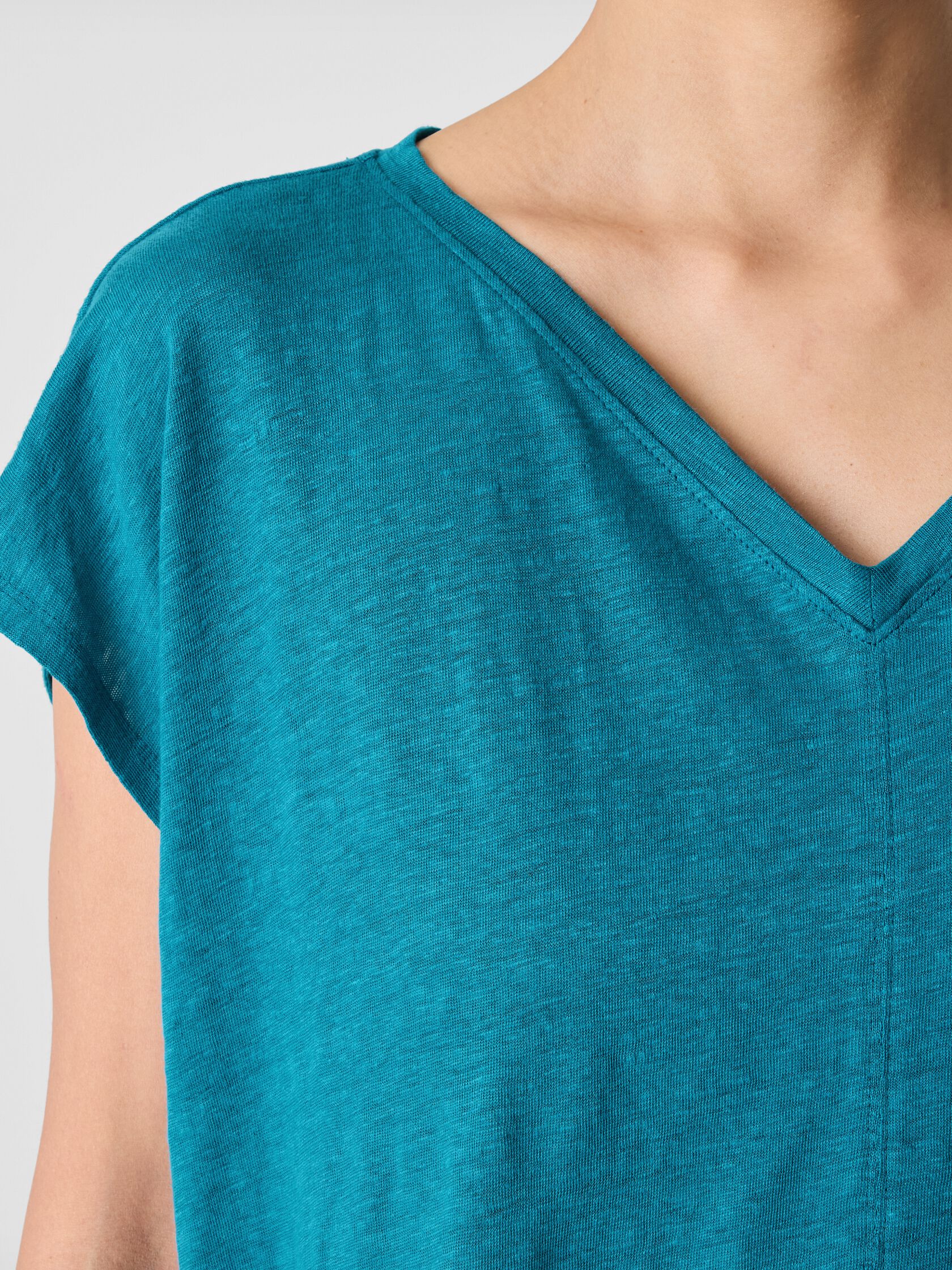 Organic Linen Jersey V-Neck Tee