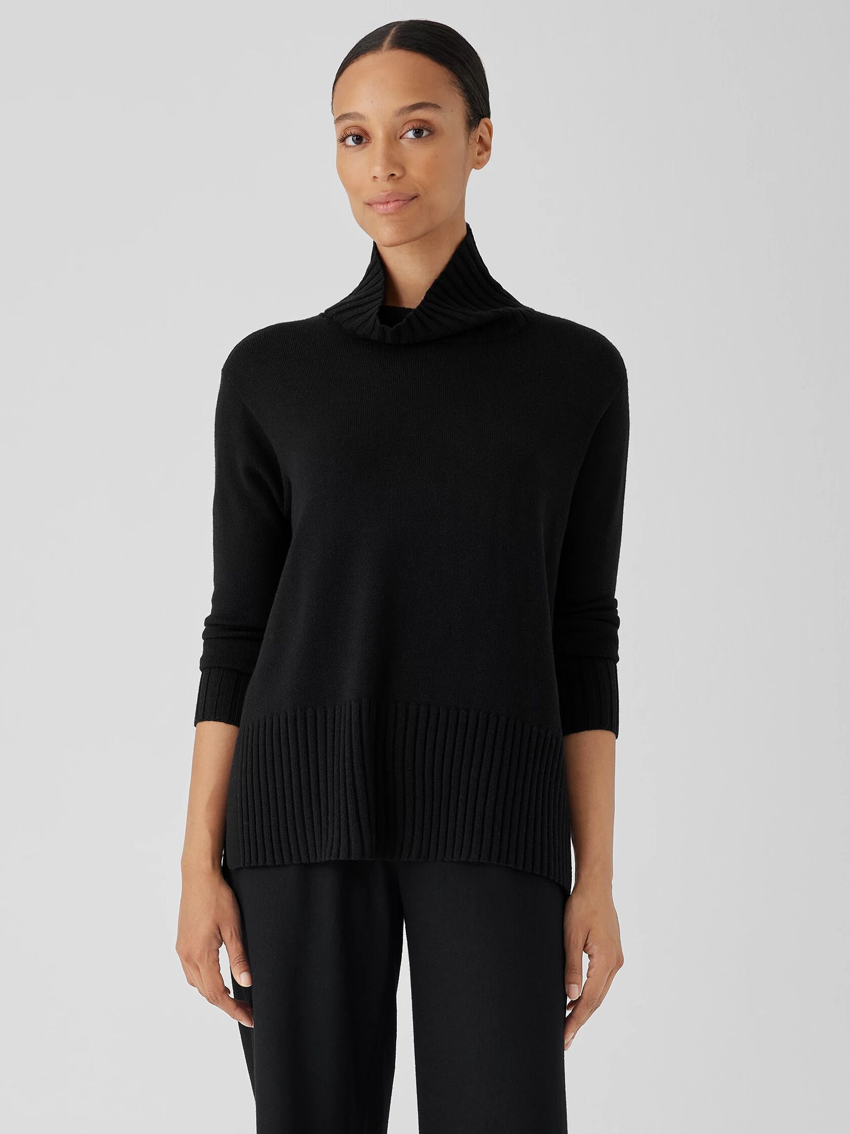 Merino Jersey Turtleneck in Regenerative Wool