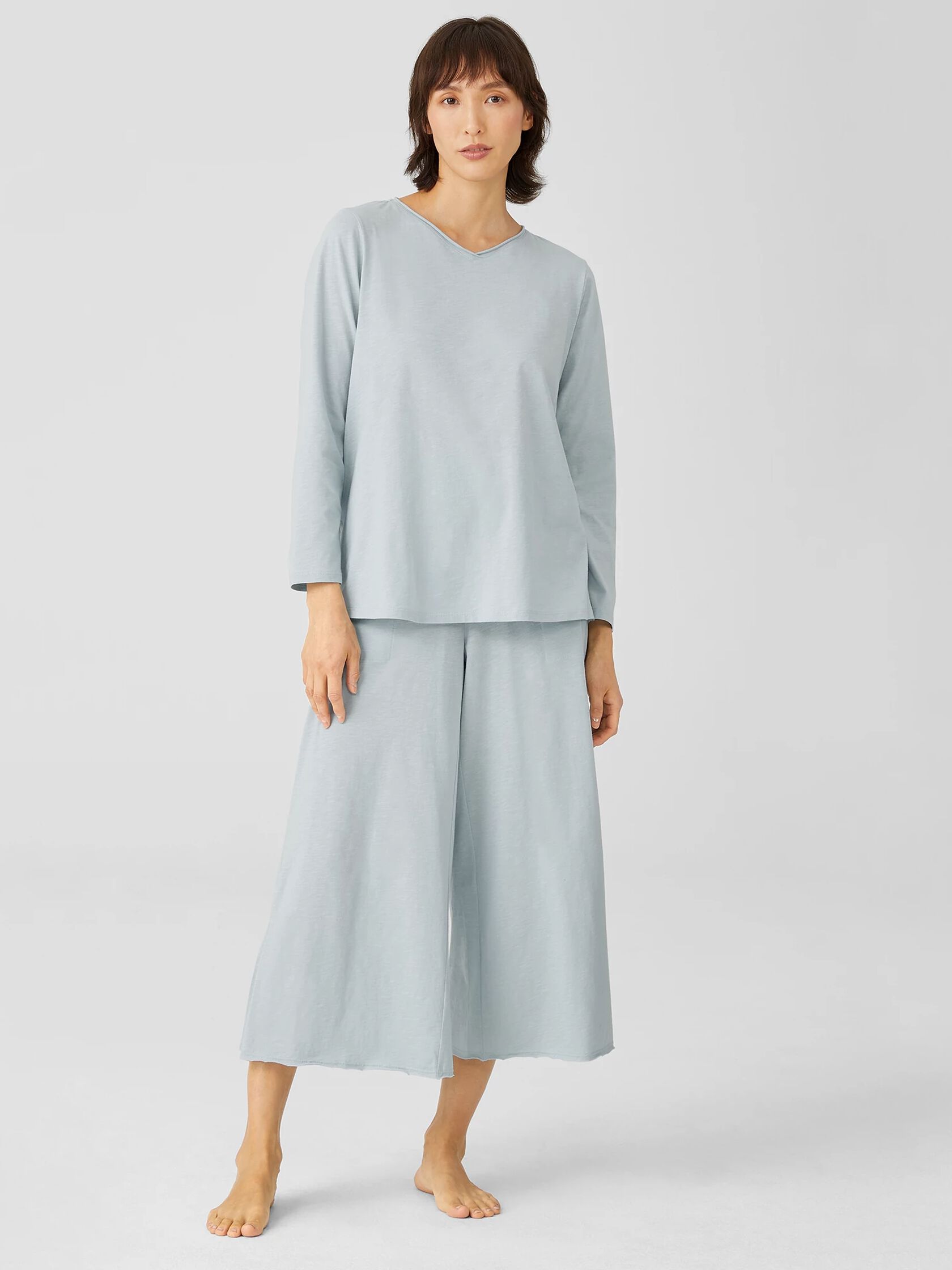 Slubby Organic Cotton V-Neck Sleep Top