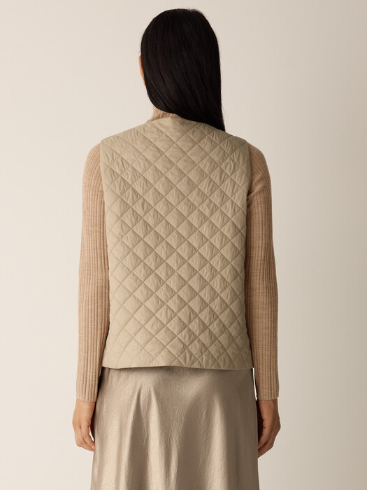 Eggshell Recycled Nylon Quilted V-Neck Vest