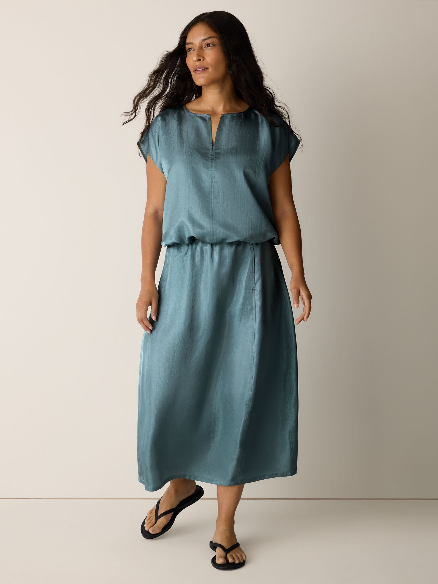 Lightweight Satin Shimmer Split Neck Top