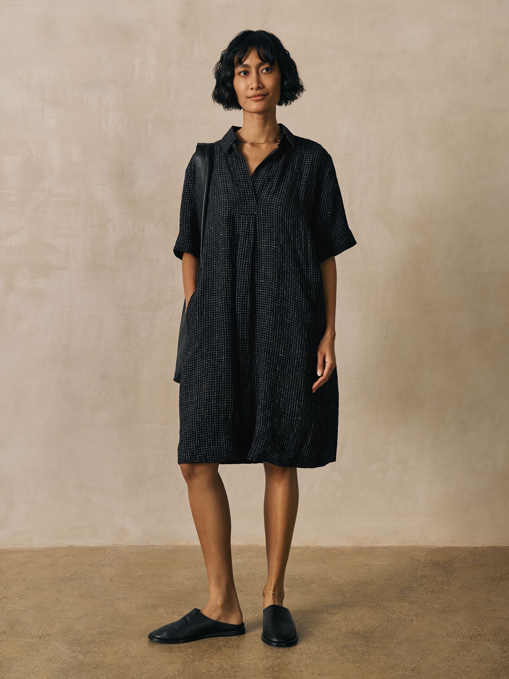 Puckered Organic Linen Grid Classic Collar Dress