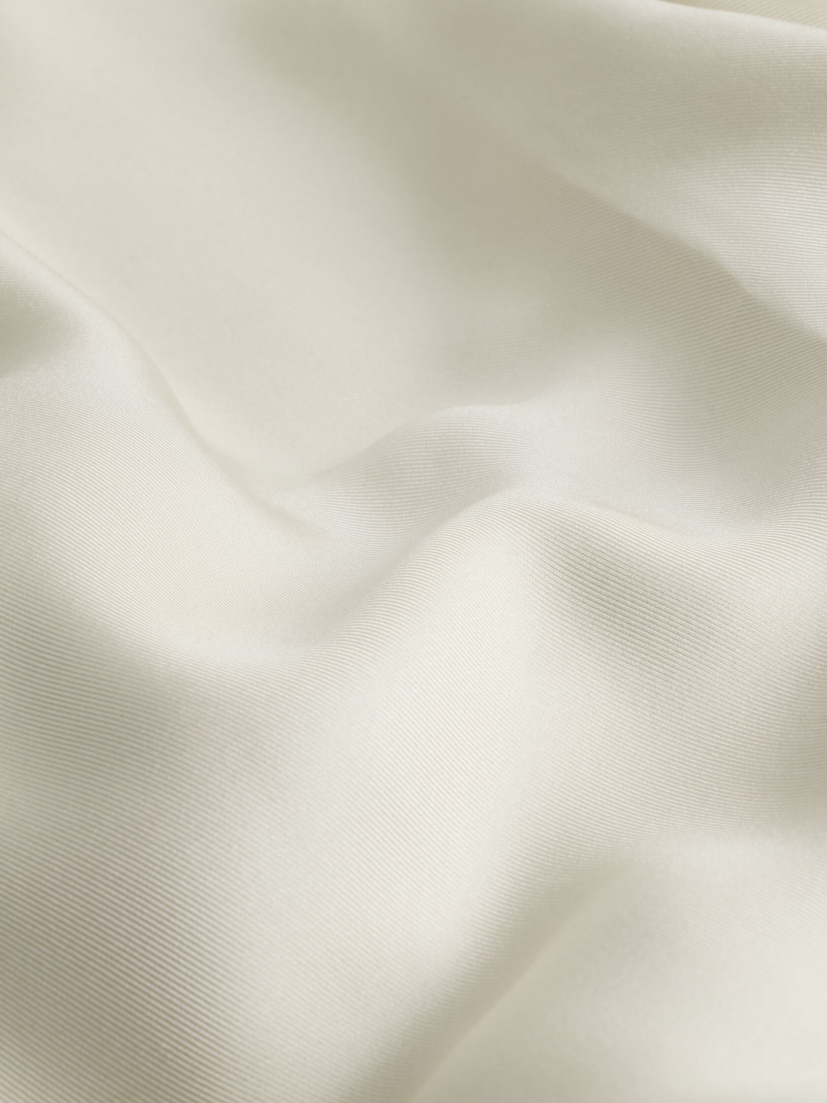 Silk Twill Curved V-Neck Tank