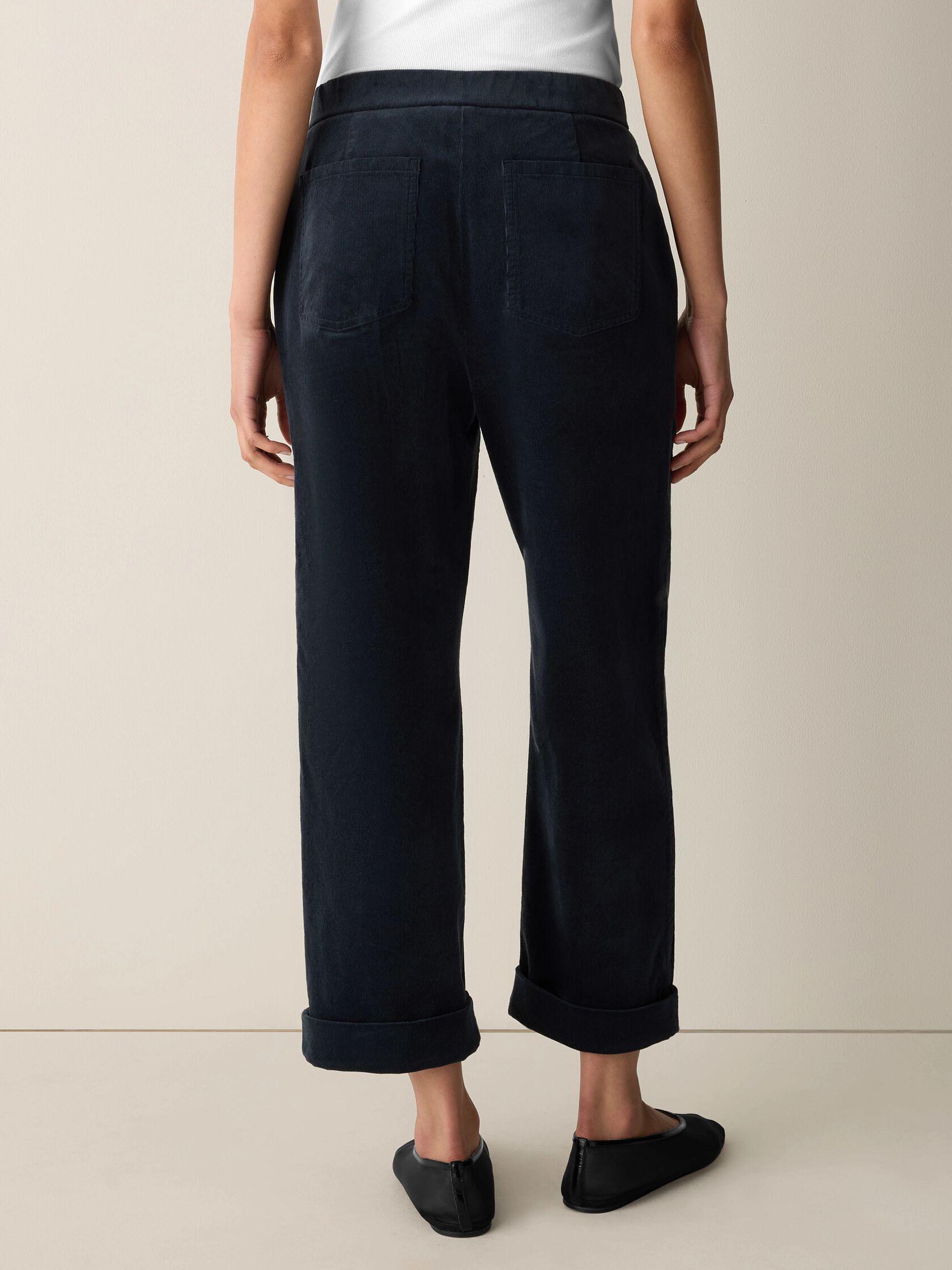 Organic Cotton Stretch Corduroy Straight Pant