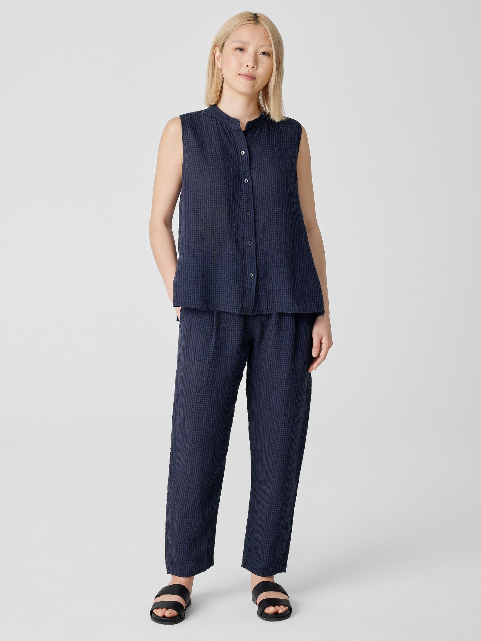 Puckered Organic Linen Sleeveless Shirt