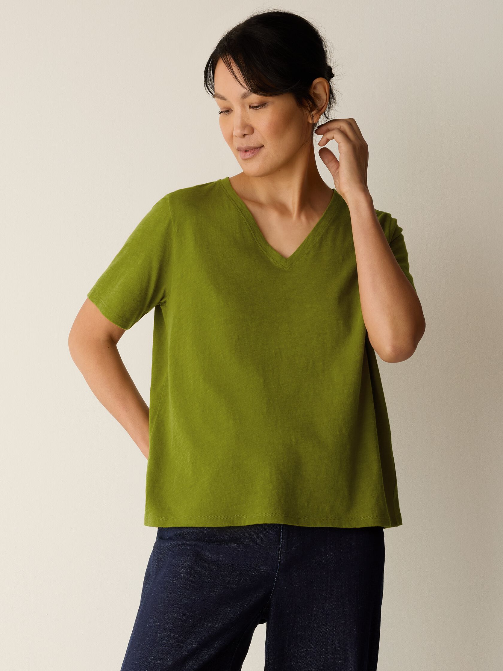 Organic Cotton Slubby Jersey V-Neck Tee