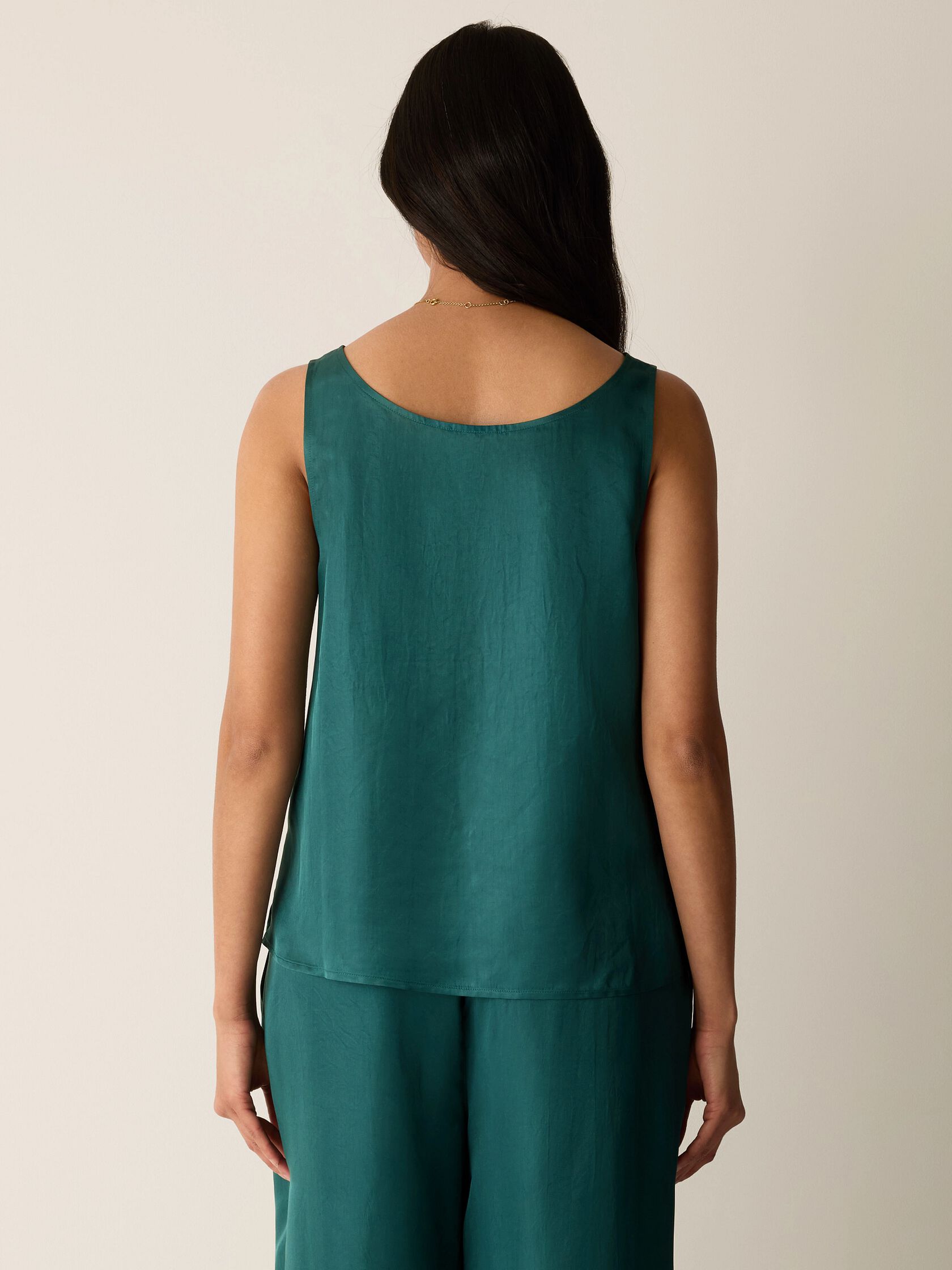 Lightweight Satin Shimmer Scoop Neck Tank