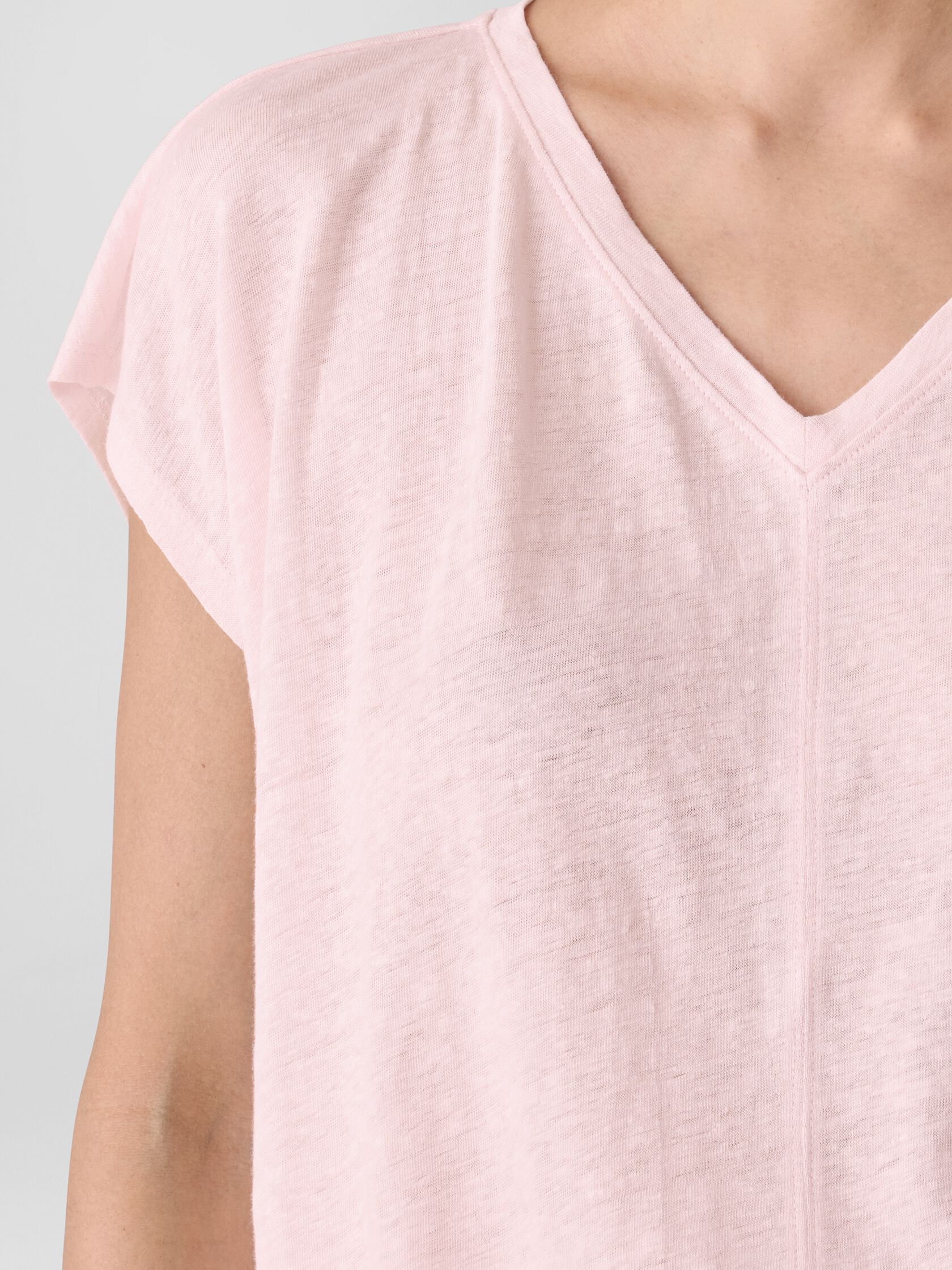 Organic Linen Jersey V-Neck Tee