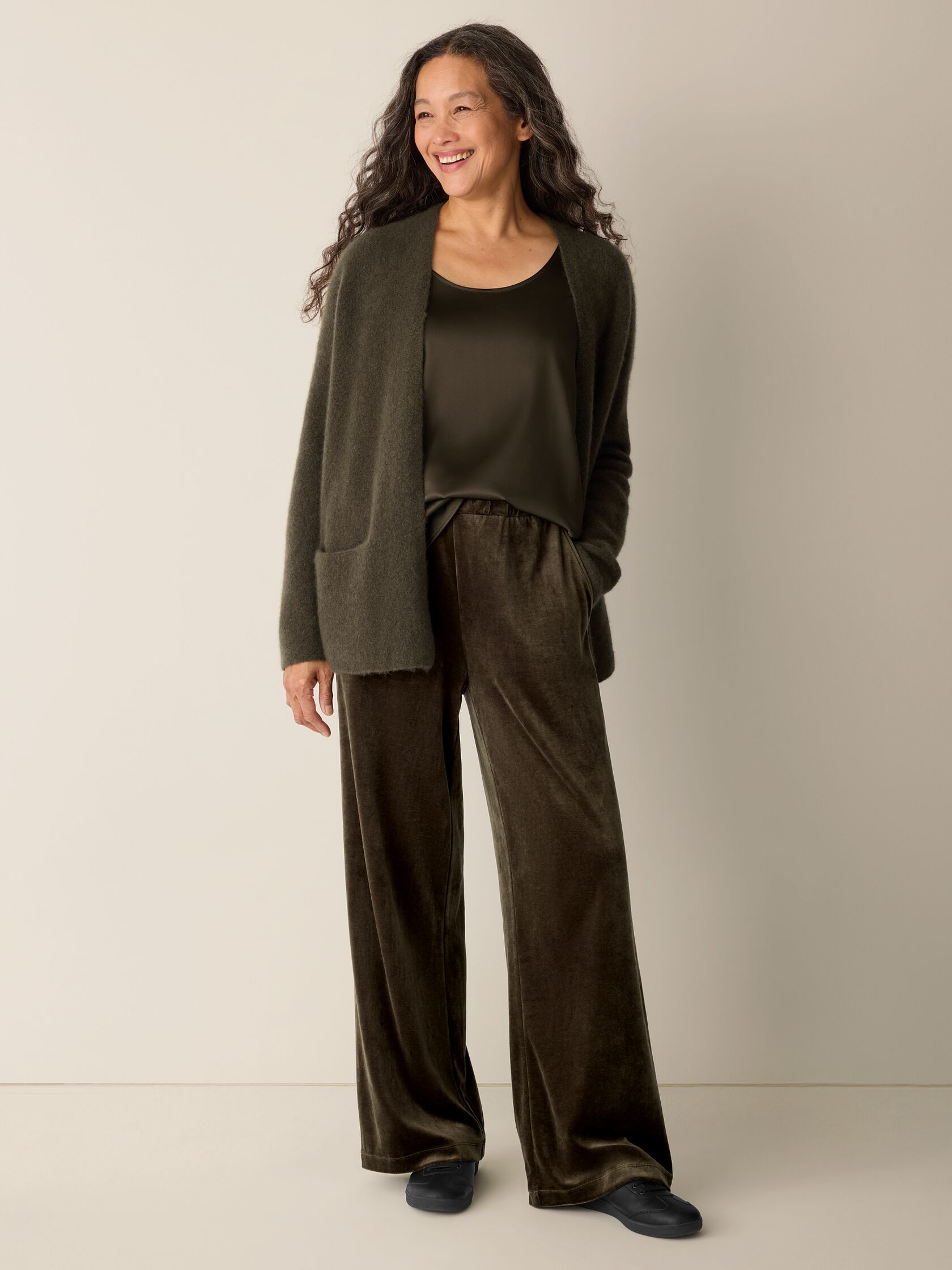 Cozy Velour Knit Wide-Leg Pant