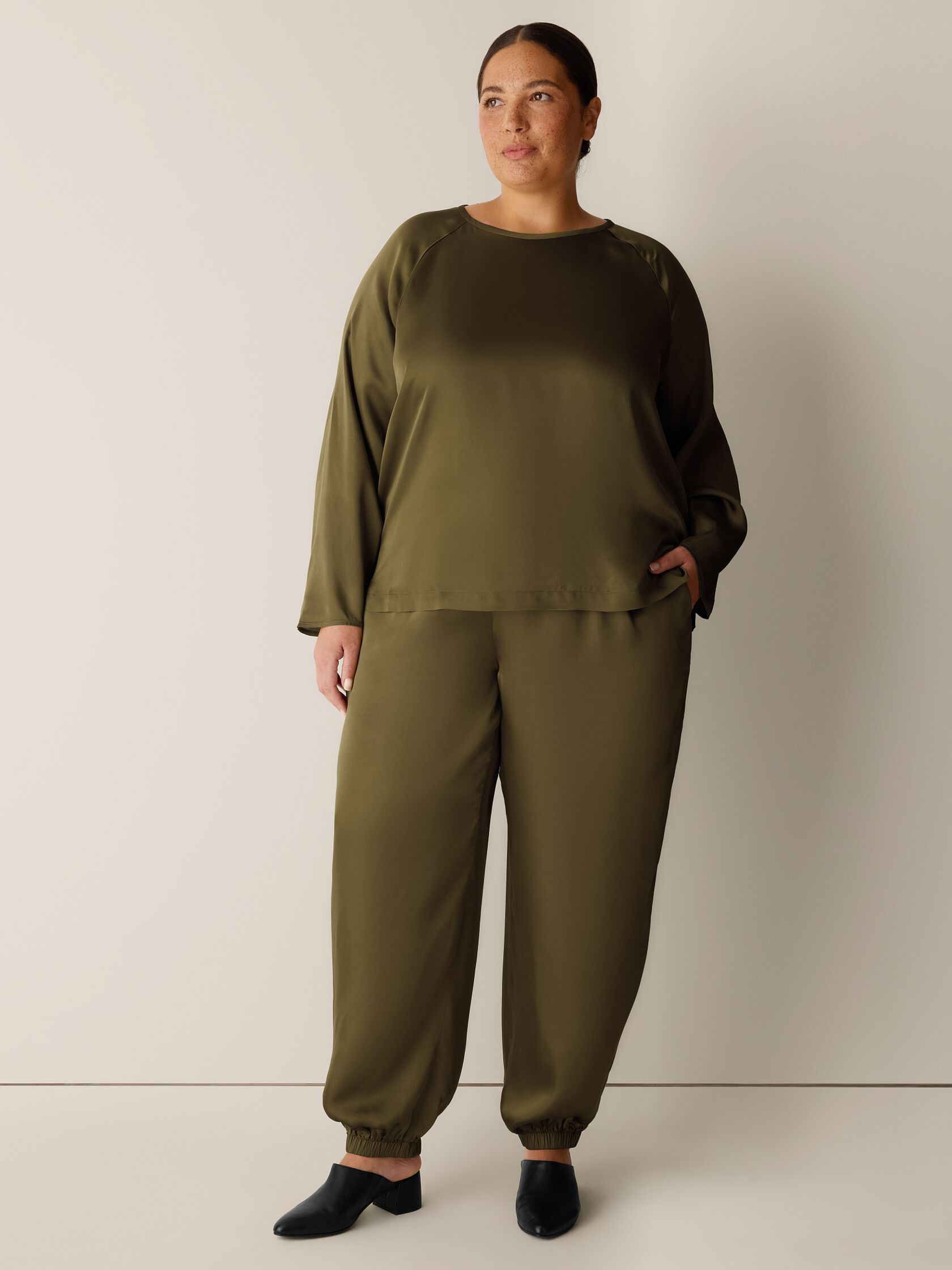 Smooth Satin Shimmer Round Neck Top