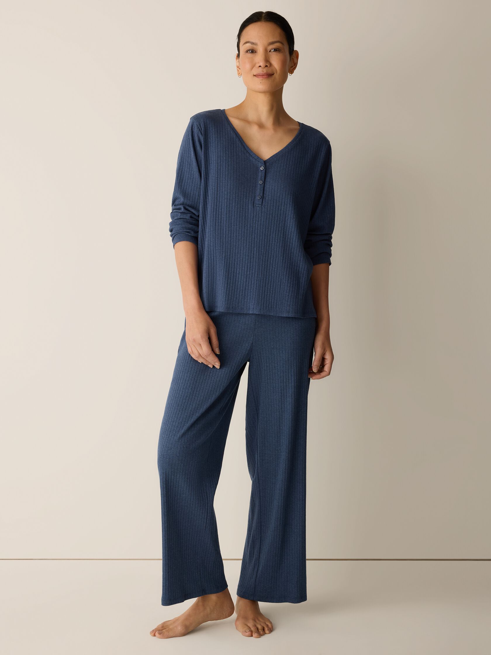 Organic Cotton Rib V-Neck Sleep Top