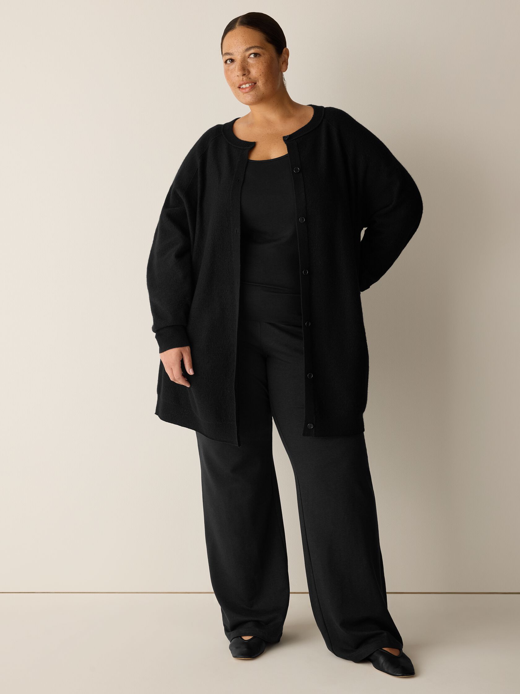 Fine Felted Wool Long Cardigan in Regenerative Wool
