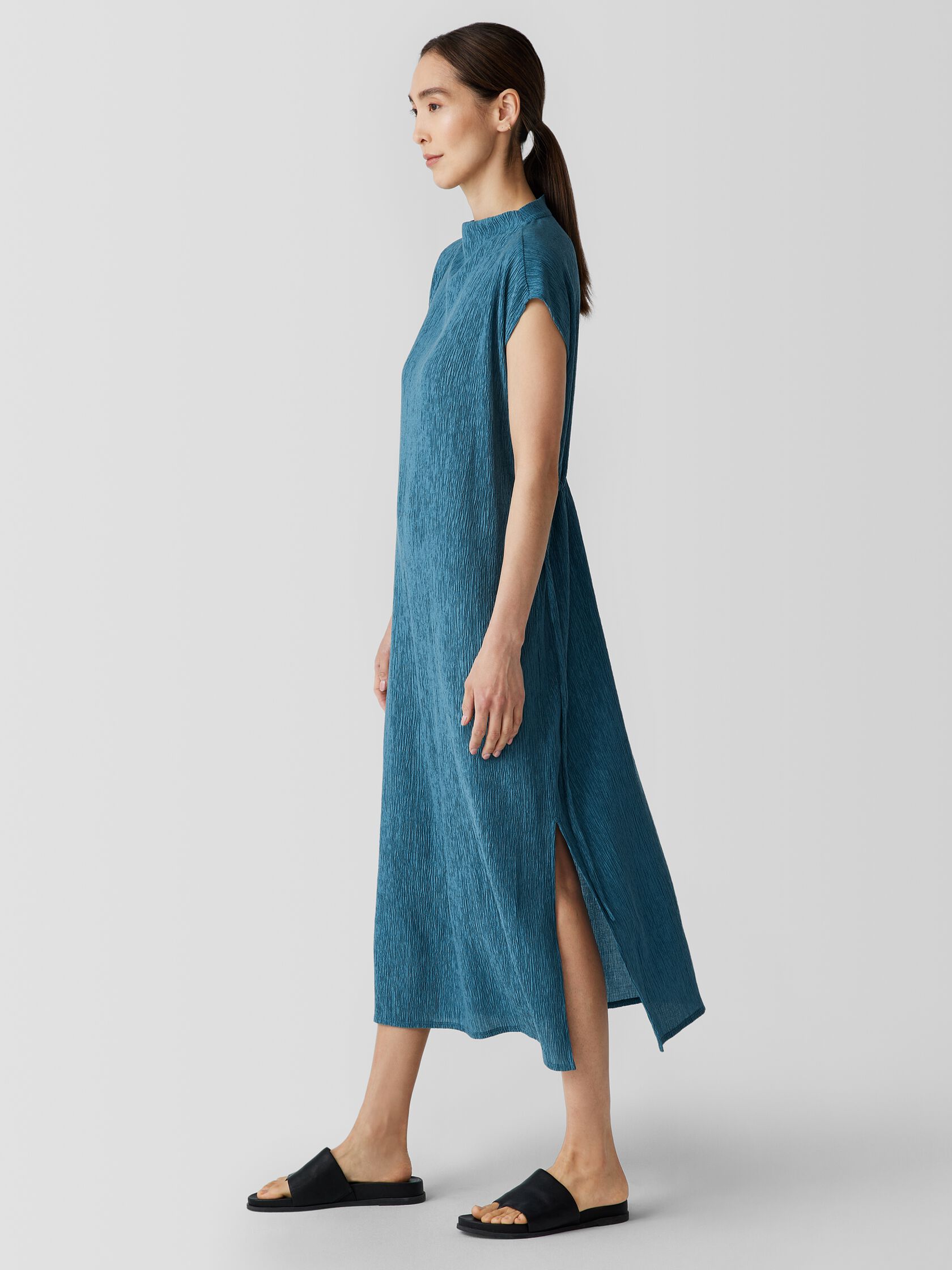 Woven Plissé Funnel Neck Dress