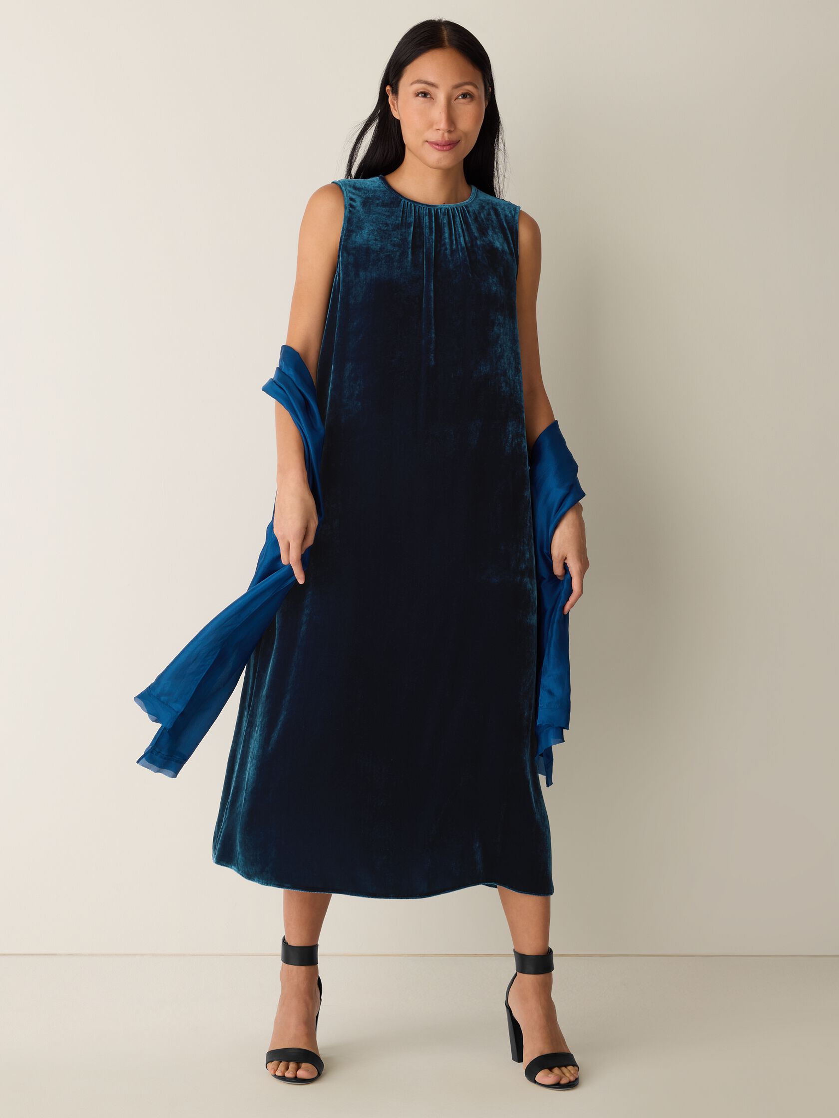 Velvet Round Neck Dress