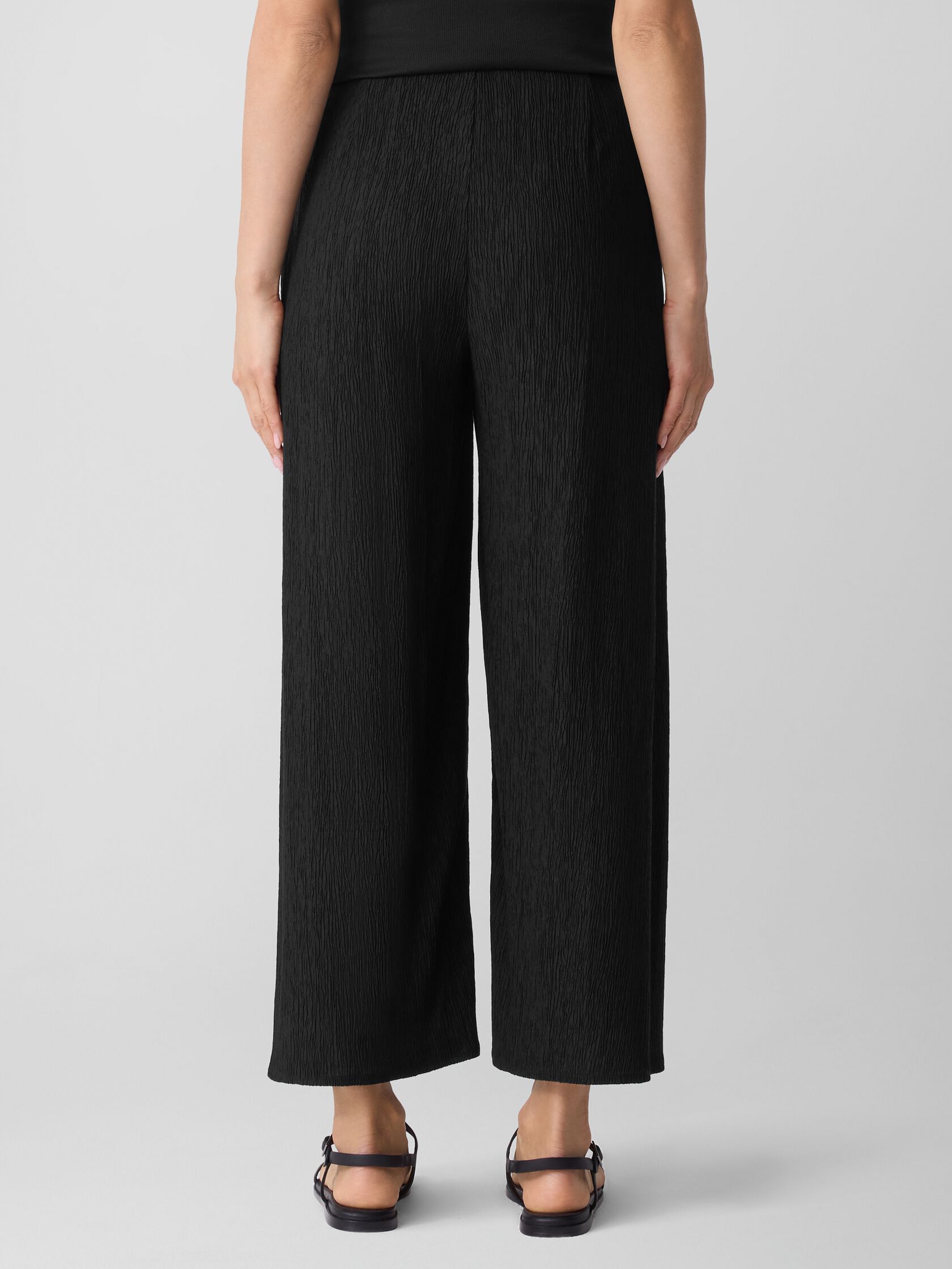 Woven Plissé Wide-Leg Pant