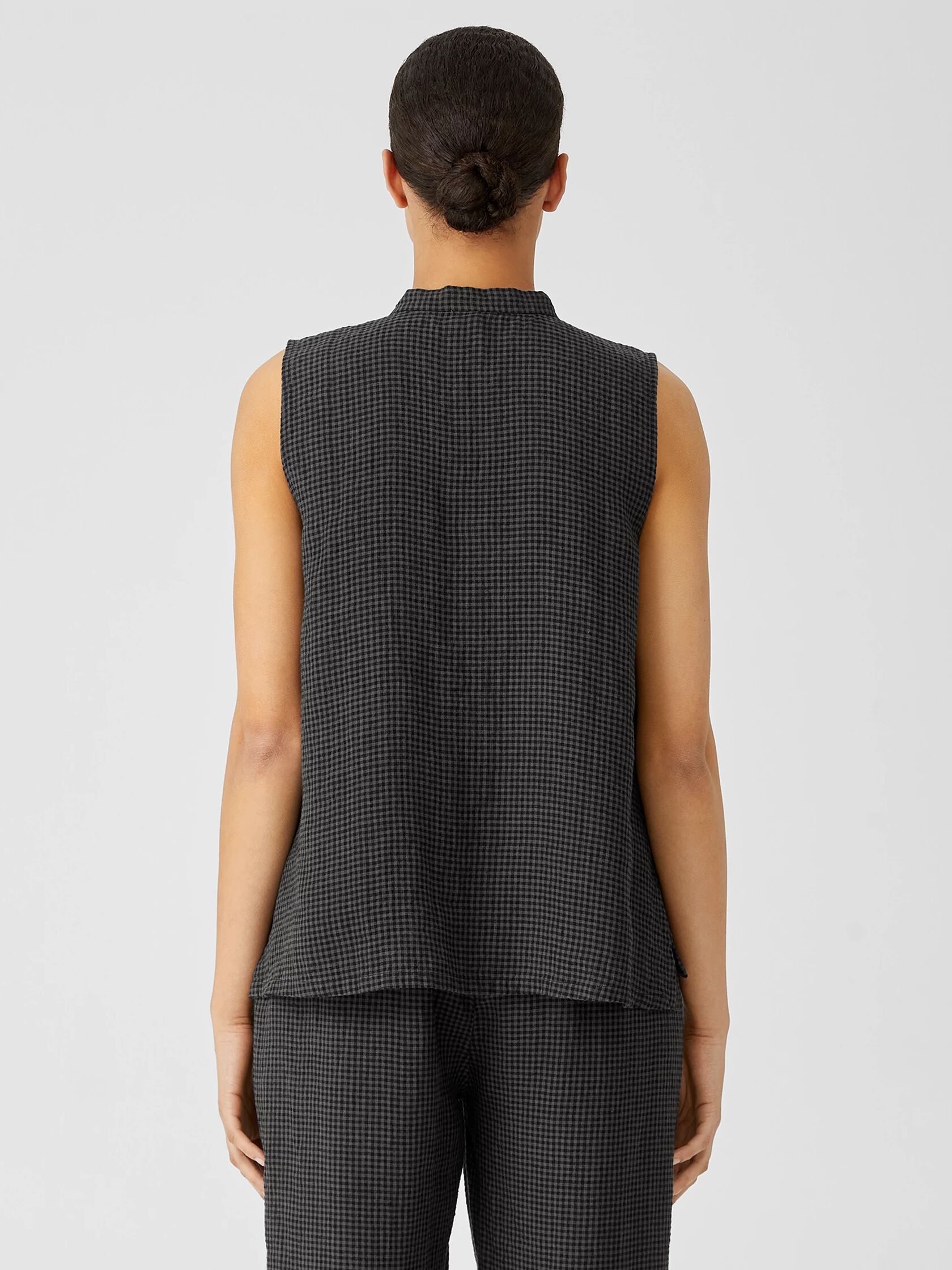 Puckered Organic Linen Sleeveless Shirt