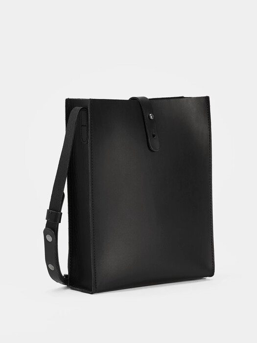 Vegetable Tanned Italian Leather Crossbody Bag