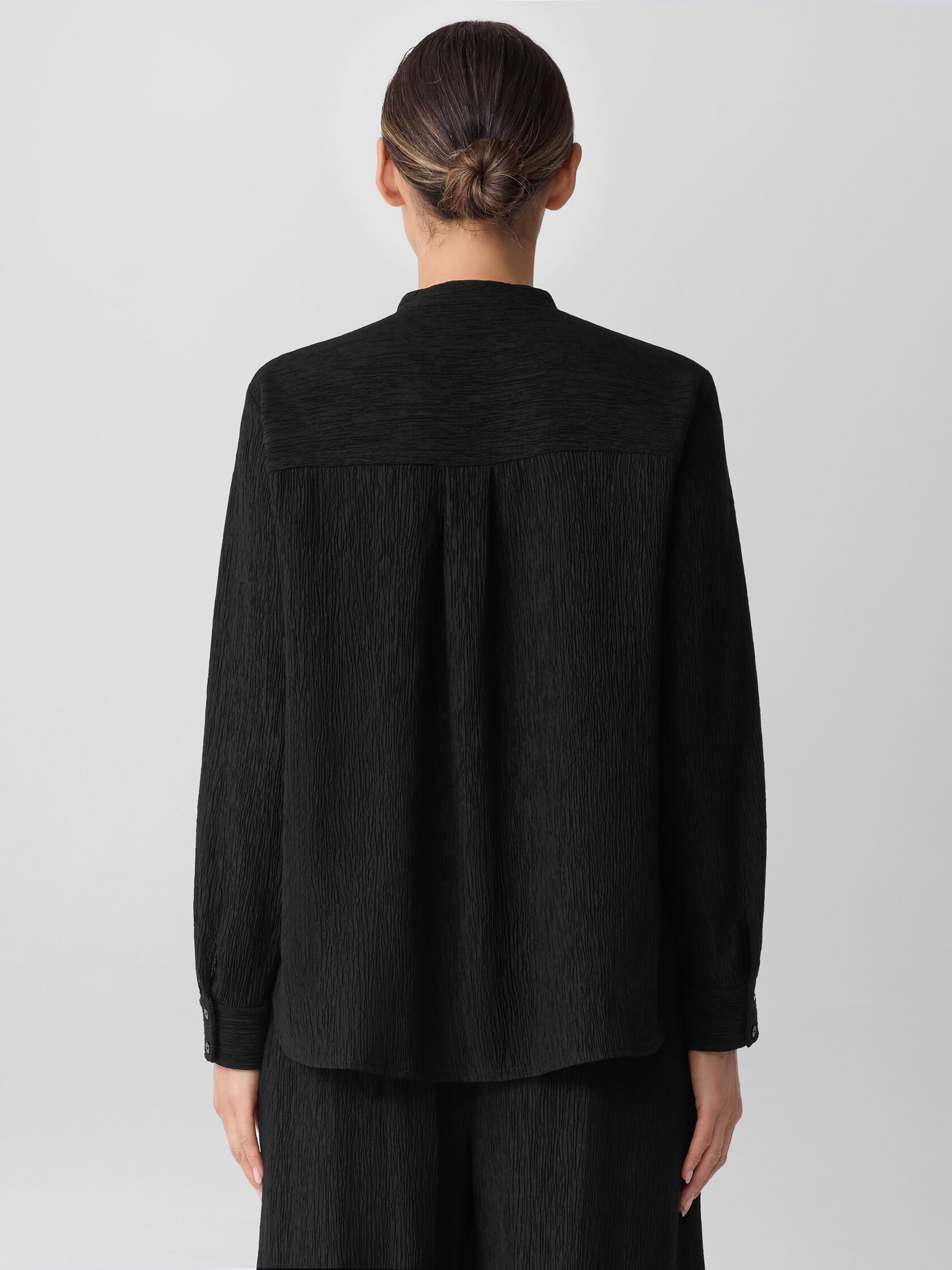 Woven Plissé Band Collar Shirt