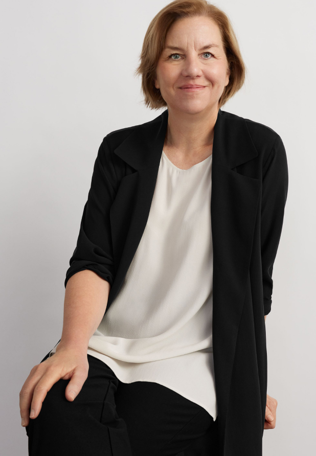 Portrait of Lisa Williams, EILEEN FISHER CEO.