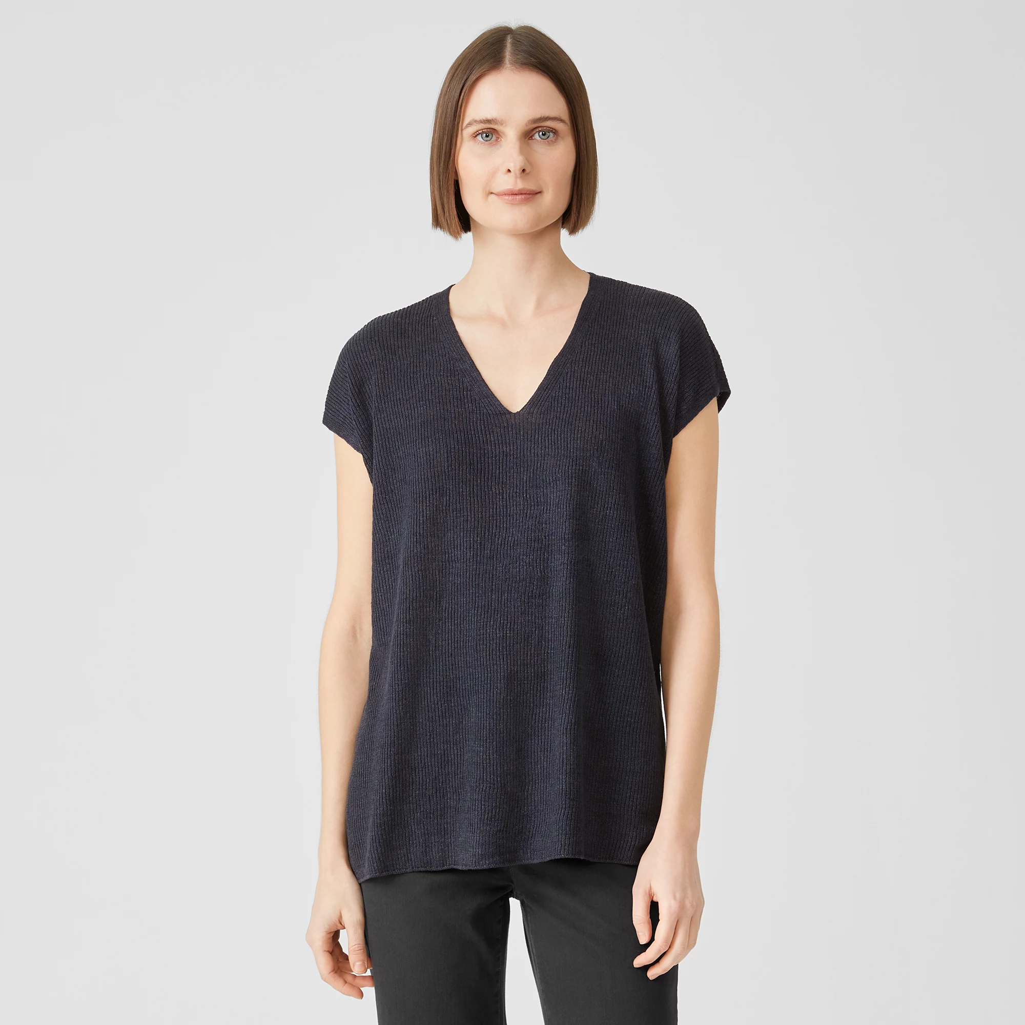 Organic Linen Delave Rib V-Neck Top | EILEEN FISHER