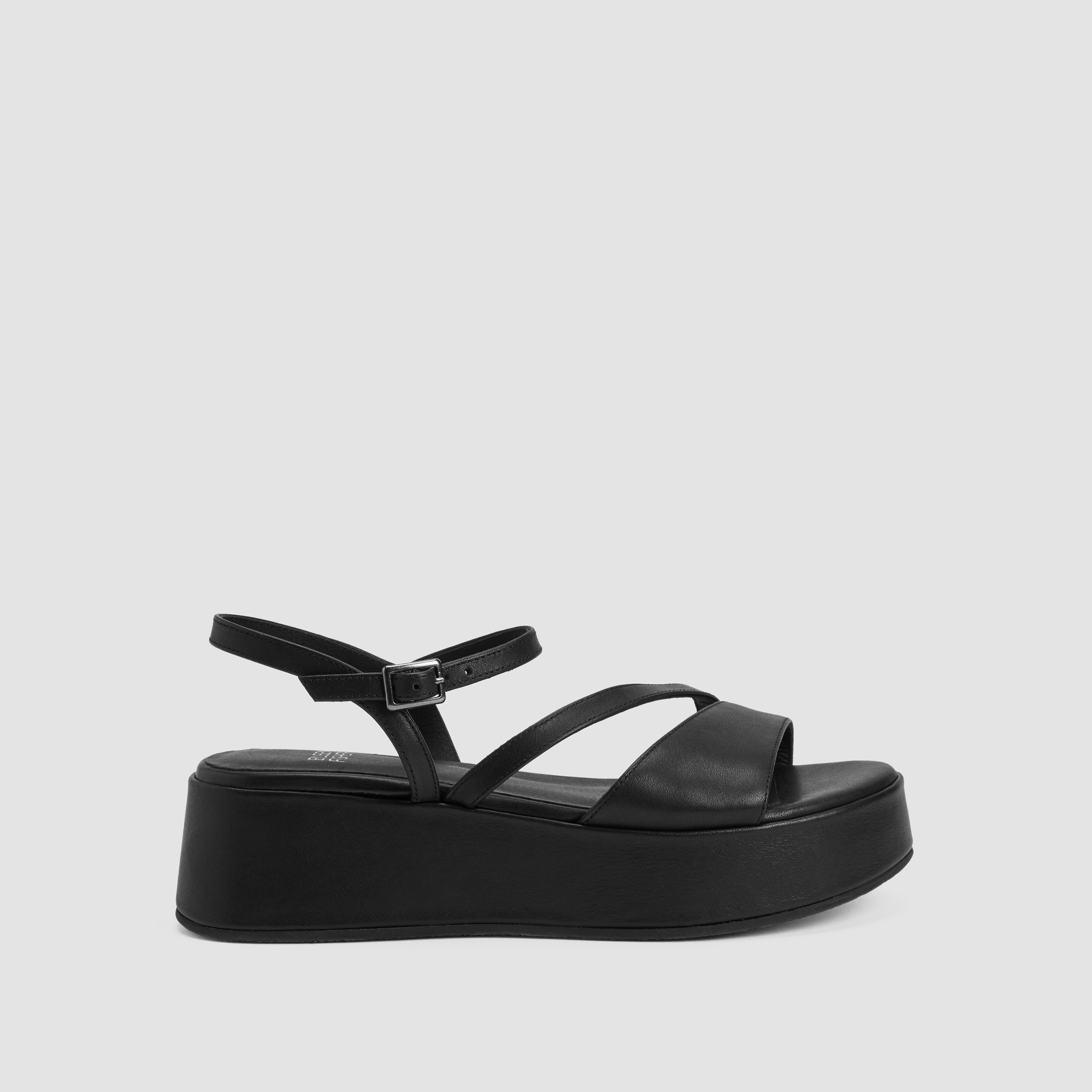 Dae Leather Wedge Sandal | EILEEN FISHER