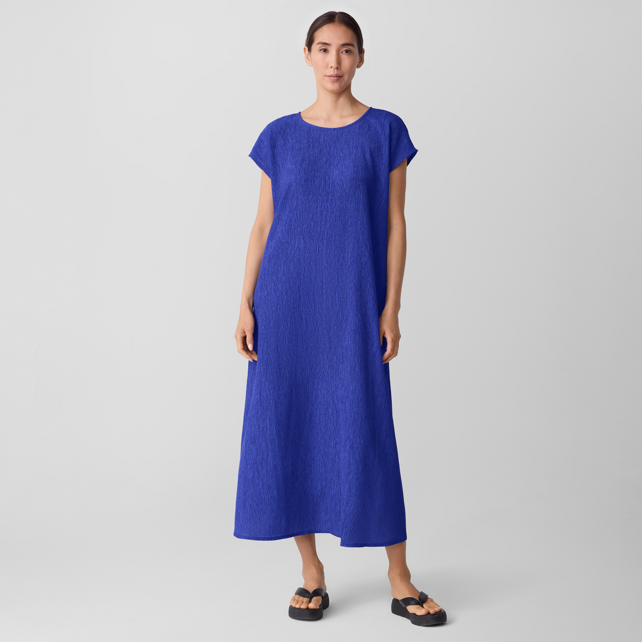 Woven Plissé Round Neck Dress