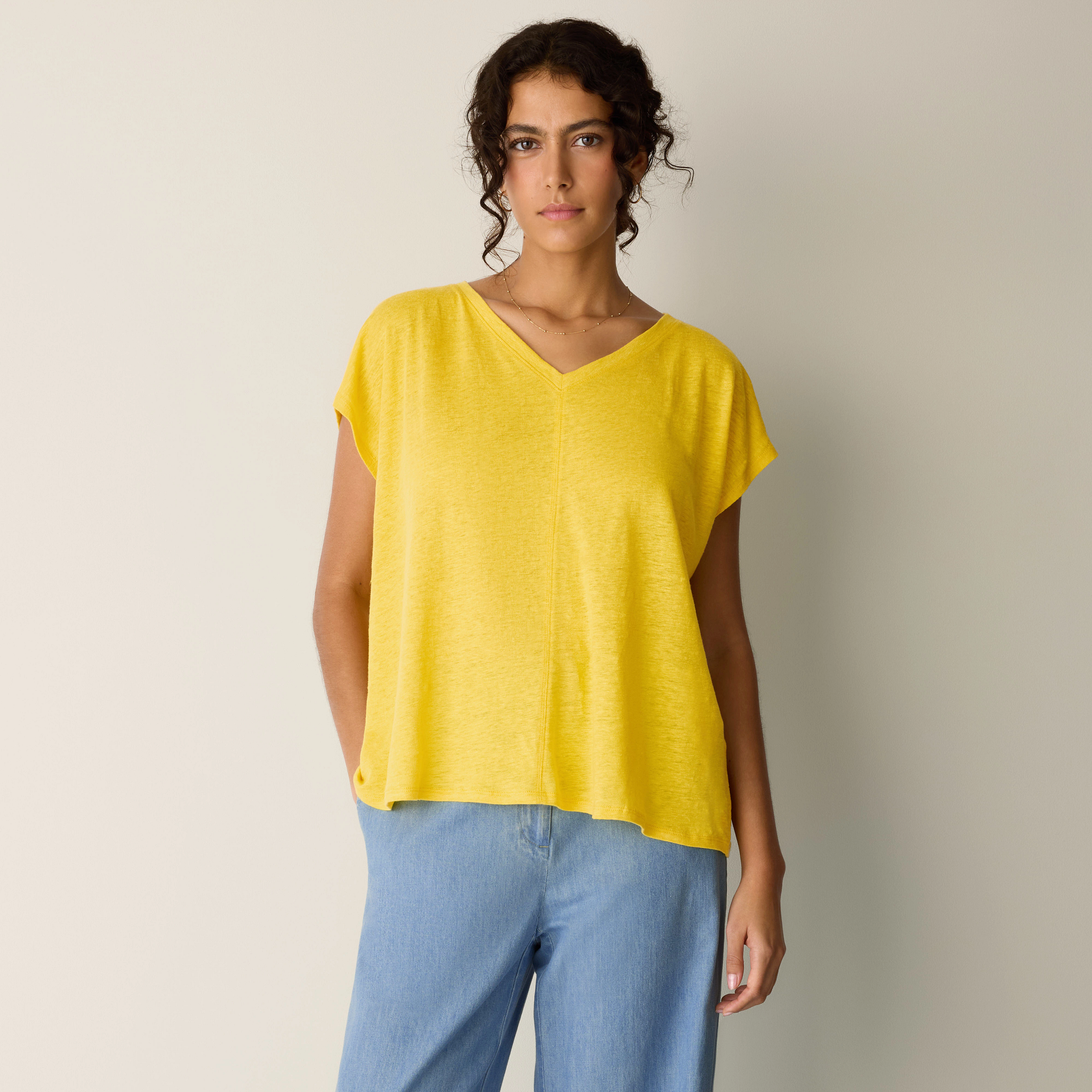 Organic Linen Jersey V-Neck Tee | EILEEN FISHER