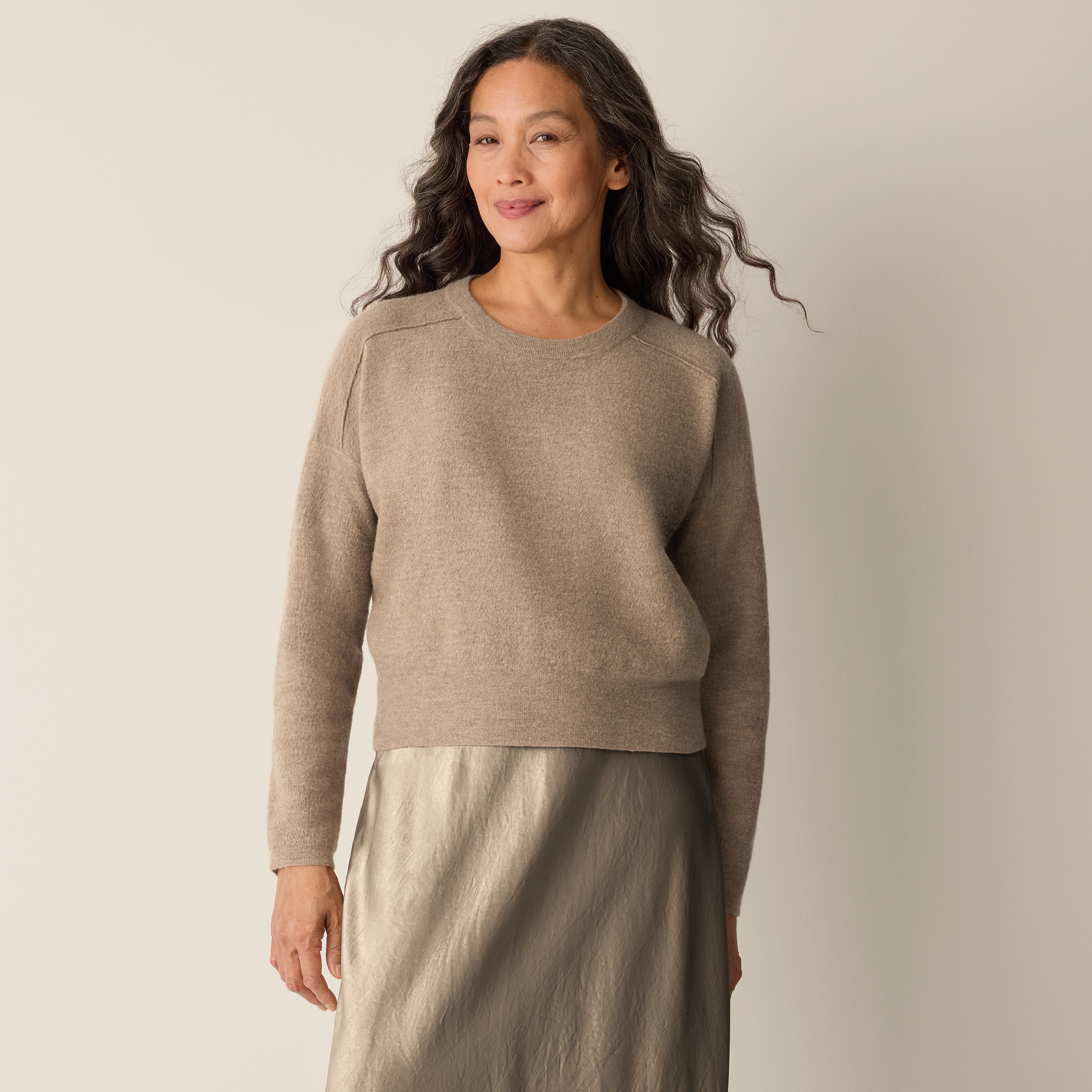 Fine Felted Wool Crew Neck Short Top in Regenerative Wool
