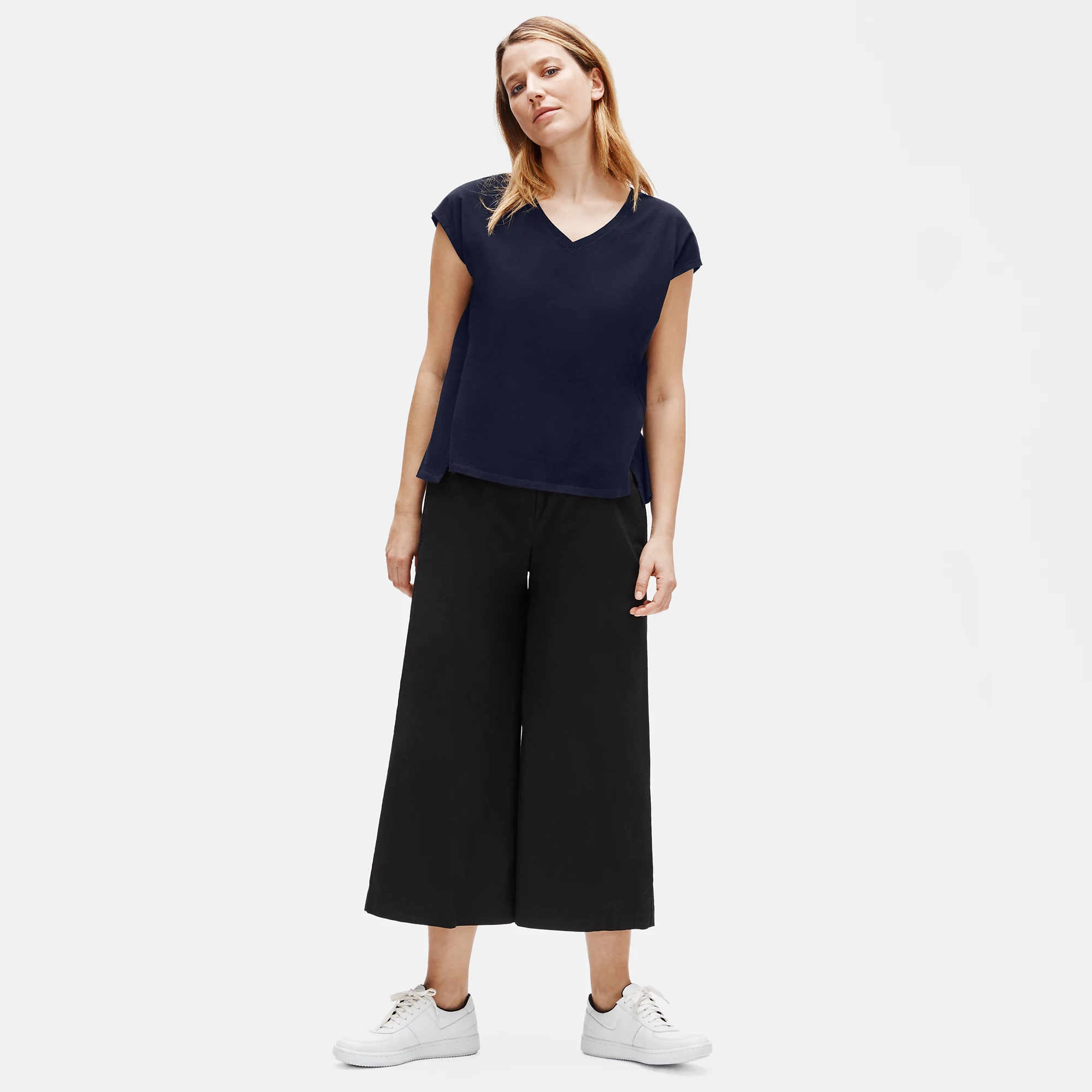 Organic Cotton Jersey V-Neck Tee | EILEEN FISHER