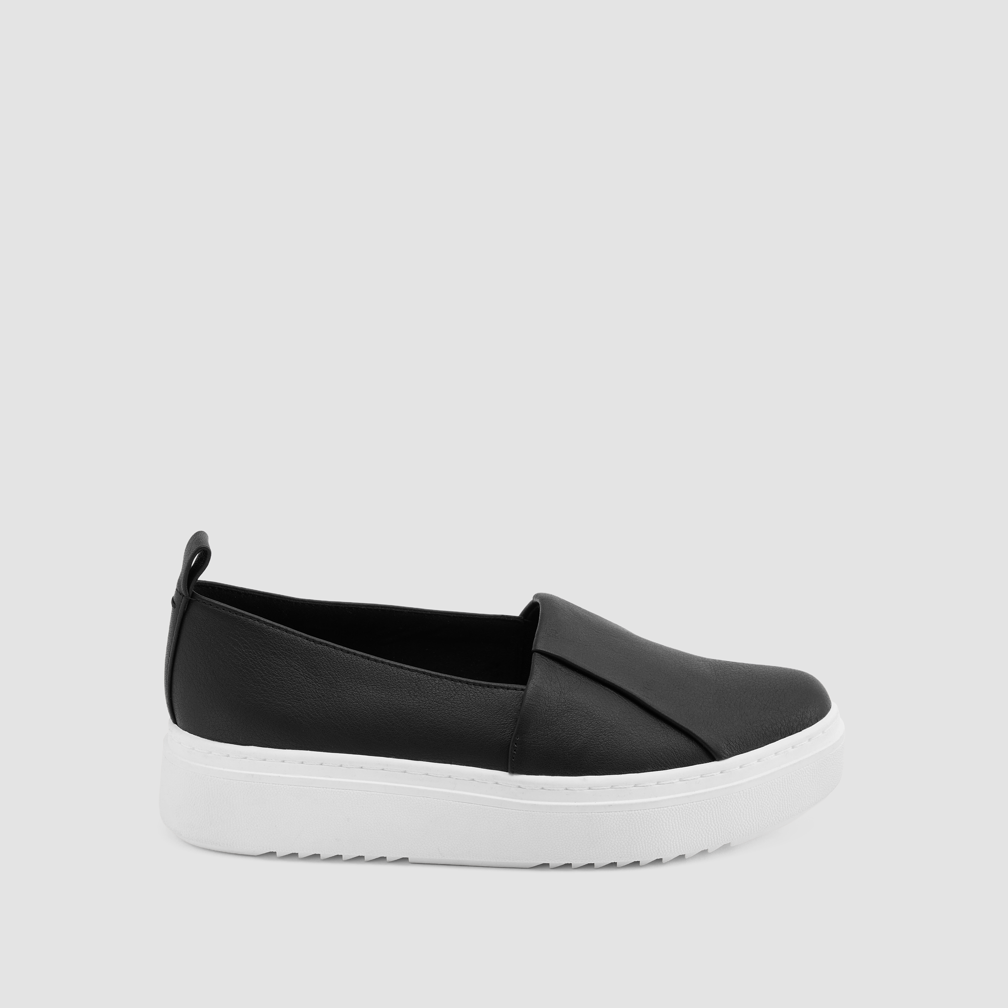 Perks Leather Platform Sneaker