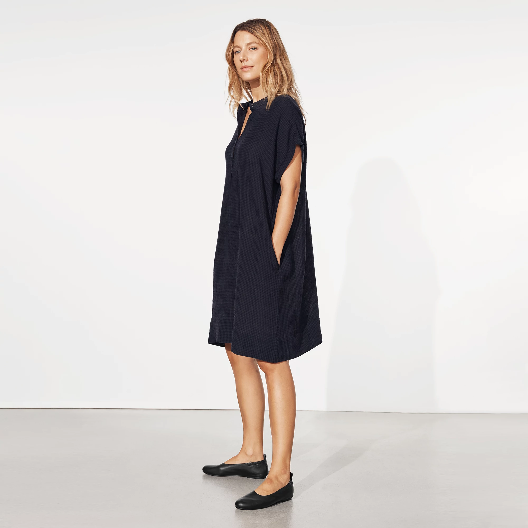 sleeveless linen sheath dress Linen Shift Dress-Navy Embrodiery