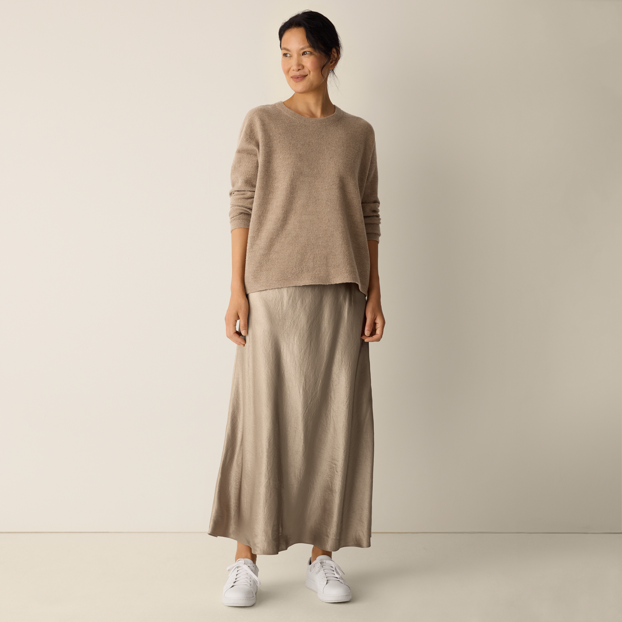 Fine Felted Wool Crew Neck Top in Regenerative Wool | EILEEN