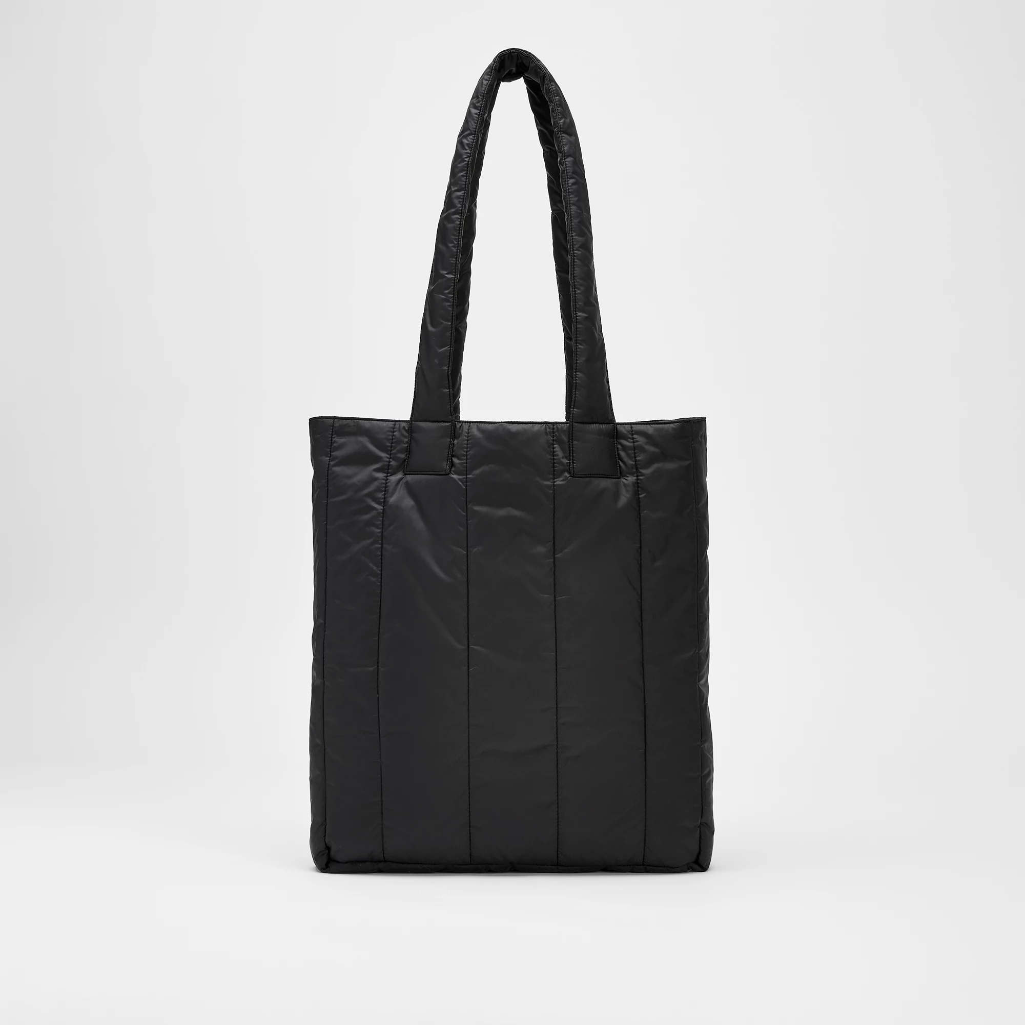 ◆OVHEE◆ Betty Nylon Tote Bag Ivory P00000RM HG-72353JET_01.jpg?v=1713816806
